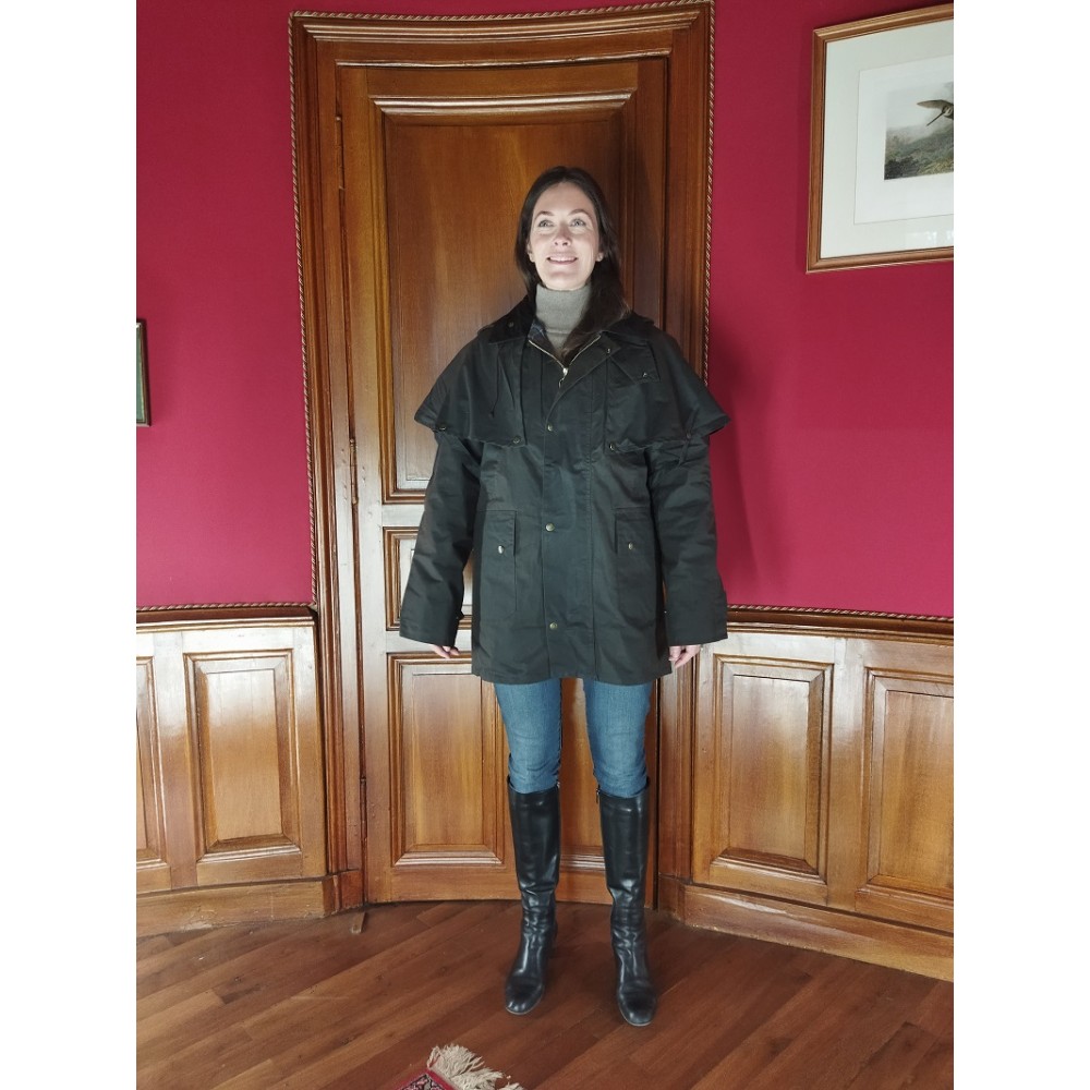 veste imperméable avec cape et capuche amovible